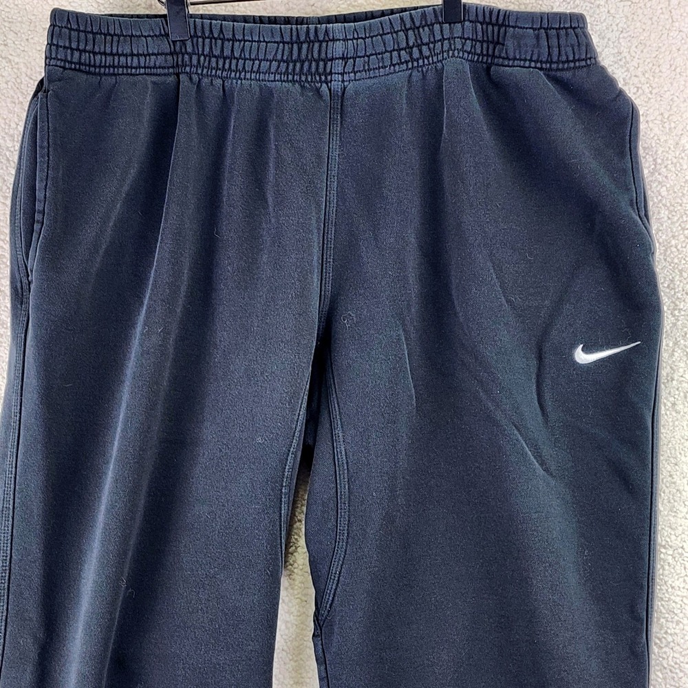 Nike Fleece Jogger Sweatpants Mens XXL Black Embroidered Swoosh Relaxed Fit - Picture 2 of 10